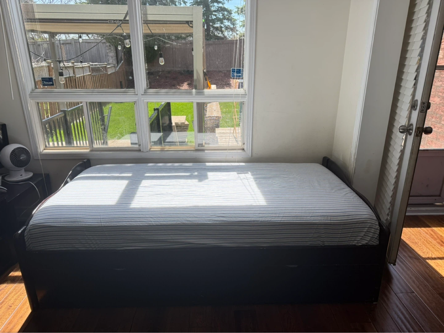 Daybed with Trundle