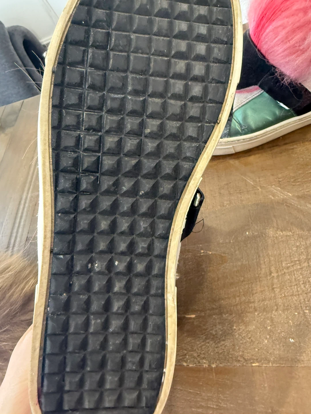 Fendi Karl Lagerfeld Fur Detail Sneakers - photo 4
