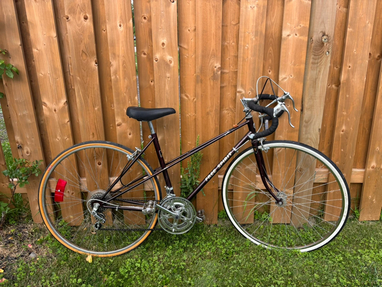 (Womans) FREE SPIRIT Red Road Bike 27” - Ready To Ride