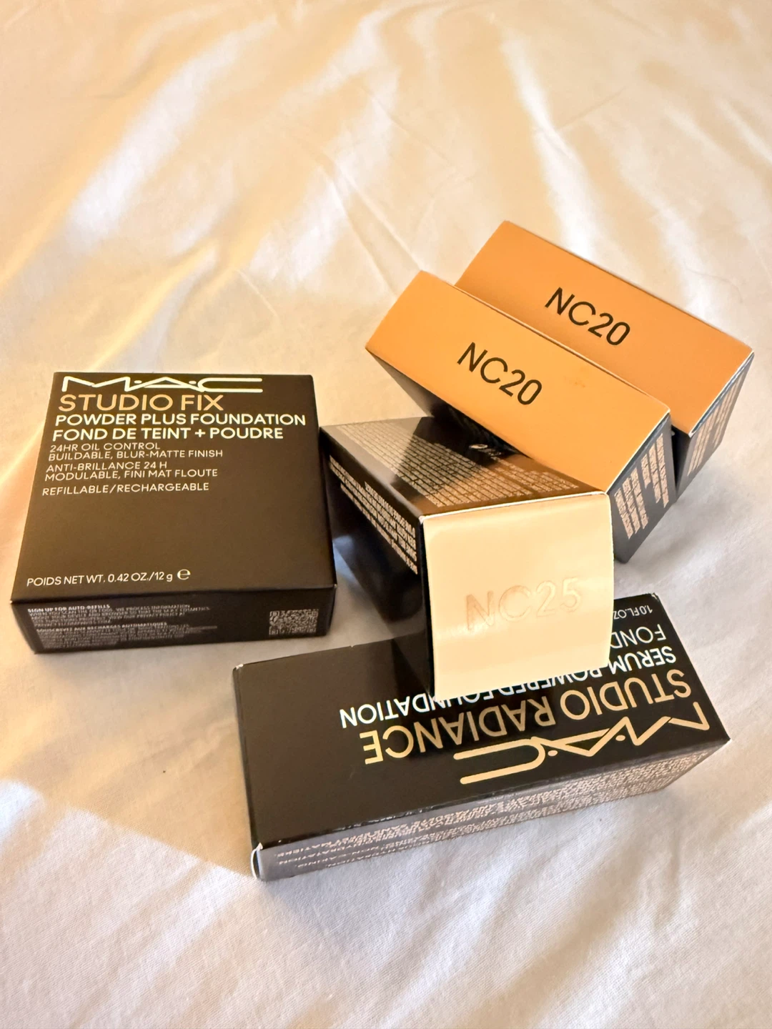 MAC Studio Fix powder NC20and foundation NC25