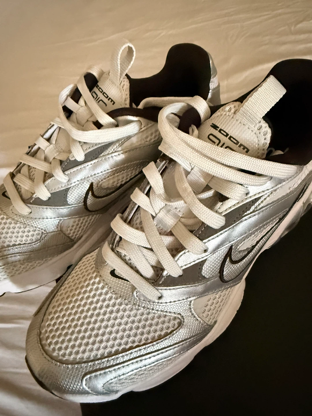 Nike Zoom Air Fire Women's Shoes size 9.5 - photo 2