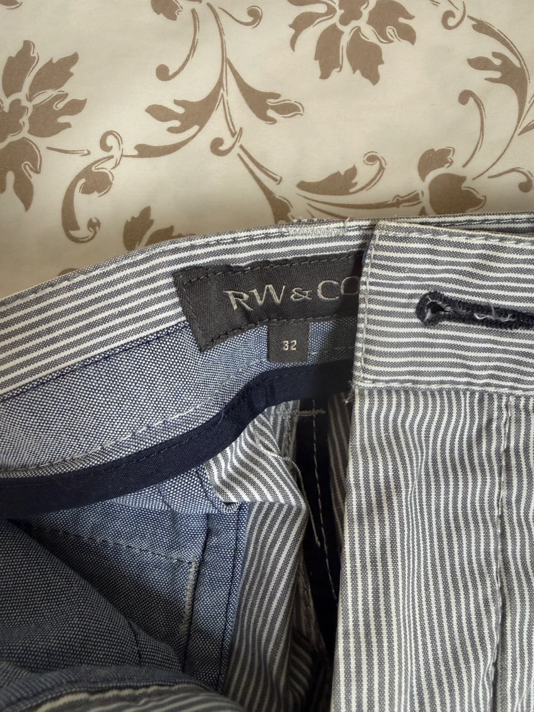 RW&CO. Striped Shorts Size 32 - photo 2