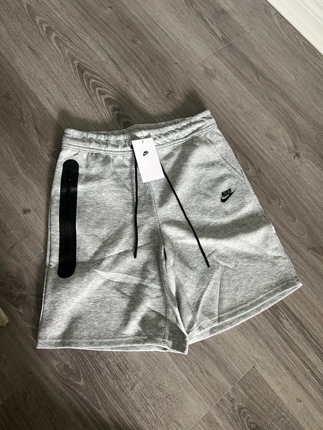 Nike Tech Fleece Shorts Grey
