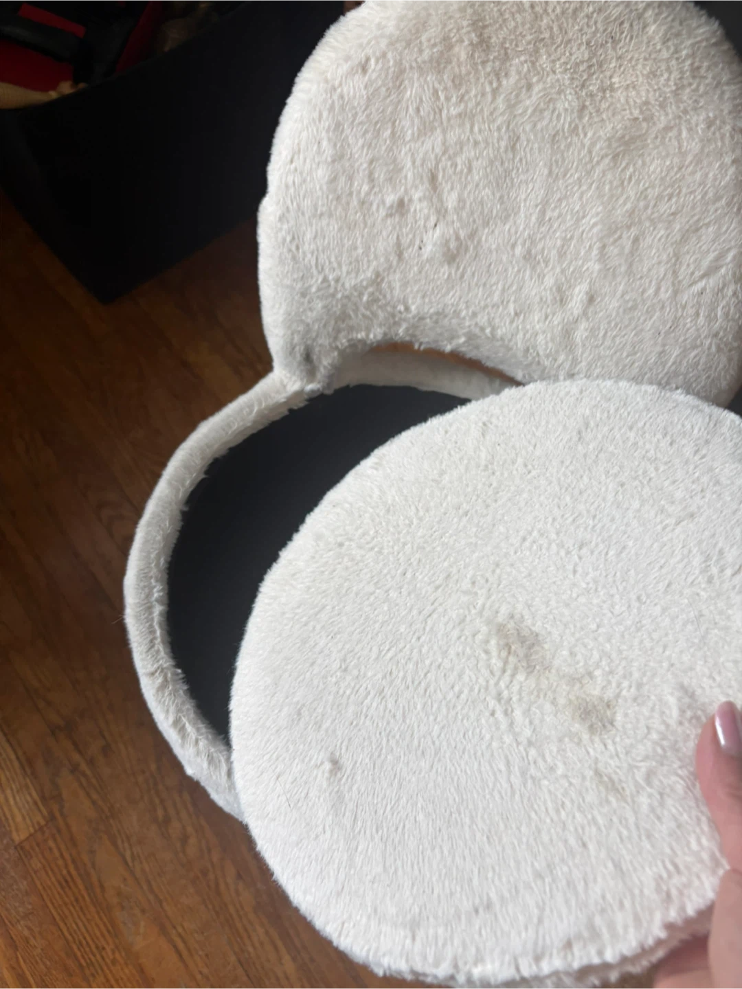 White Faux Fur Vanity Stool - photo 3