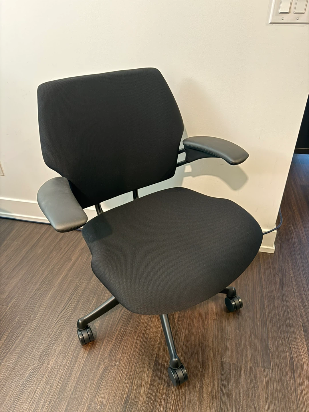 🆕 Humanscale Freedom Task Office Chair - photo 3