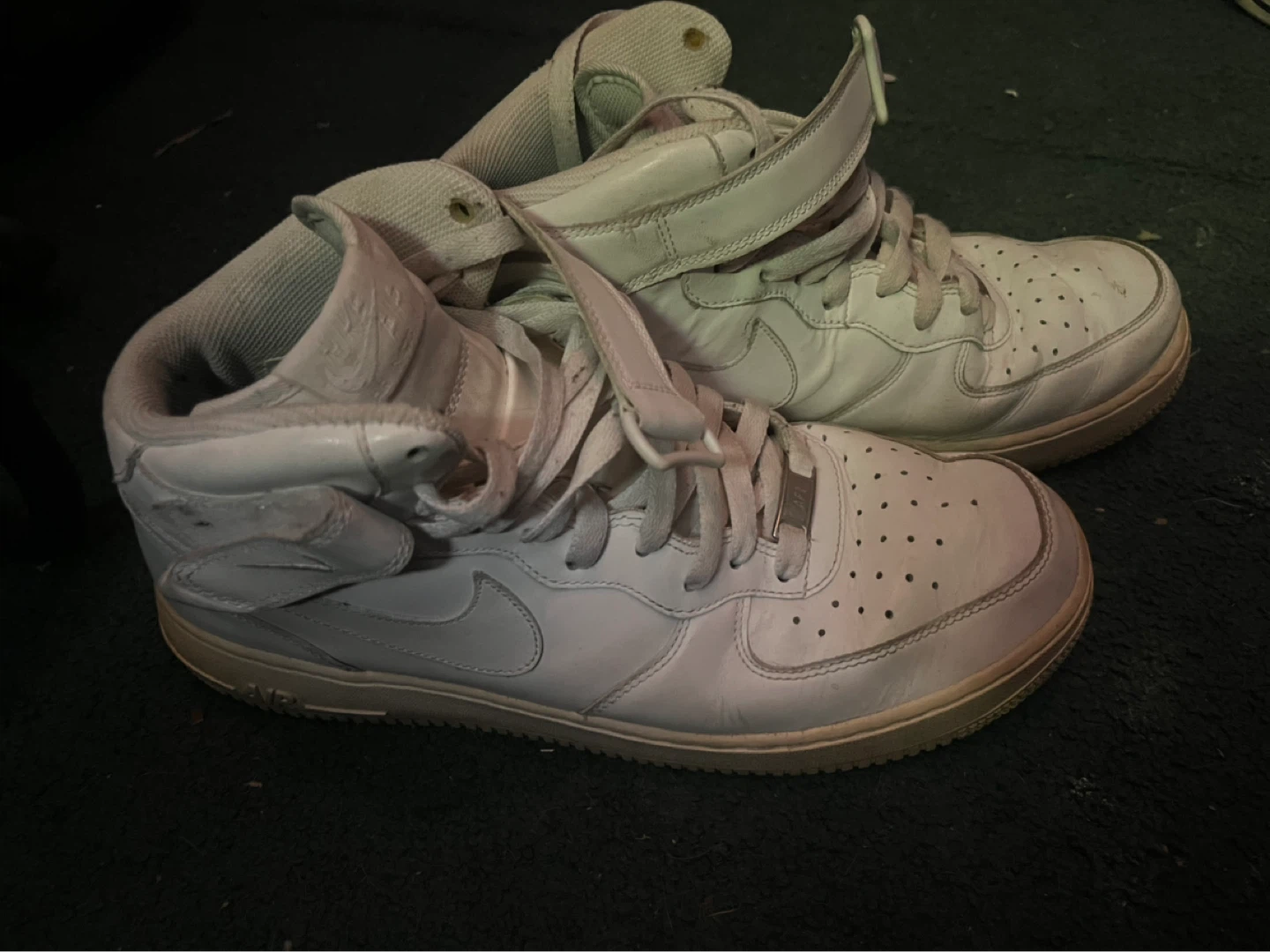 Nike Air Force 1 Mid White Sneakers - photo 2