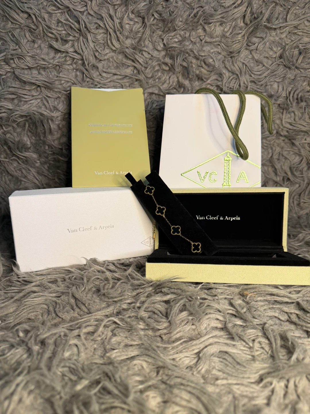 Van cleef and arpels clover bracelets - photo 2