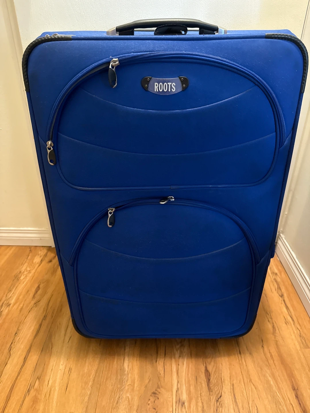28” Roots Suitcase
