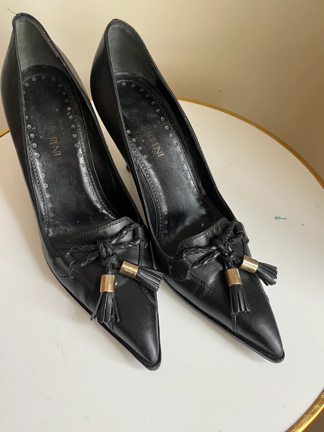 Saint Laurent Black Leather Tassel Heels - photo 3