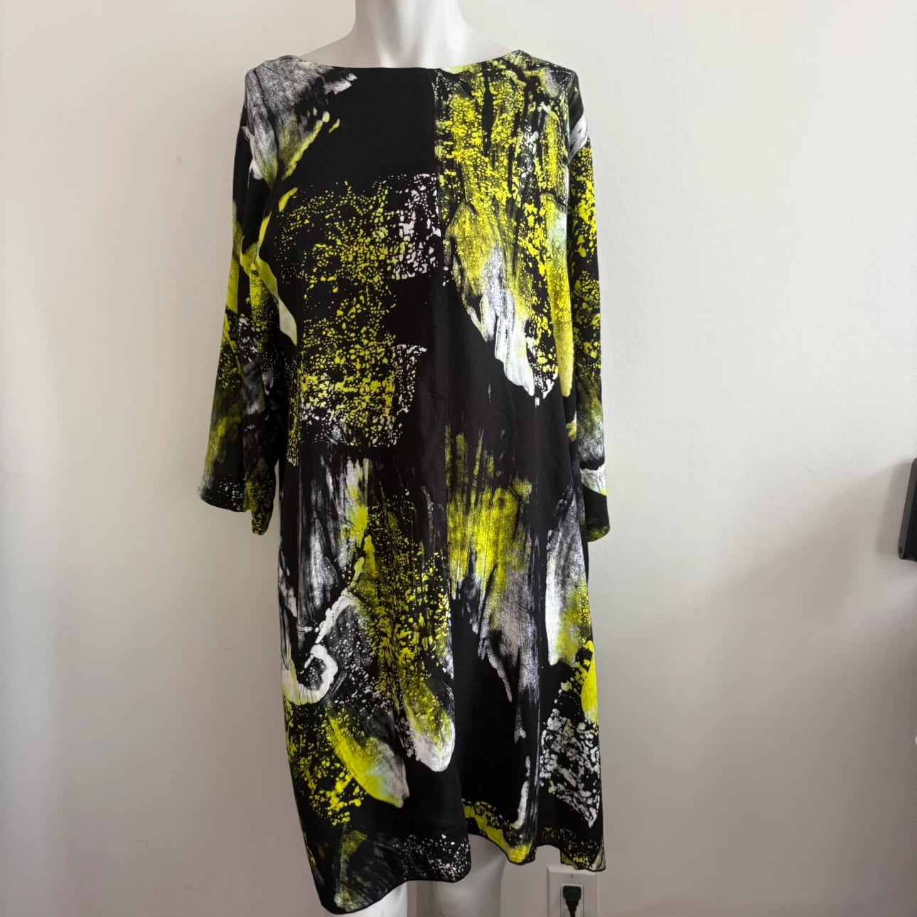 Dress with Abstract Print - photo 2