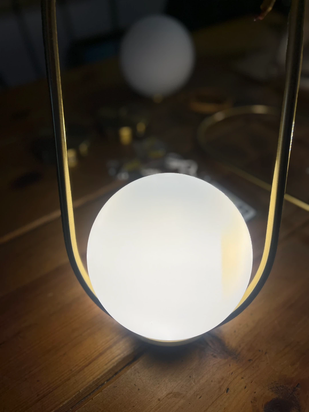 Gold Oval Pendant Light Set (New In Box) - photo 5