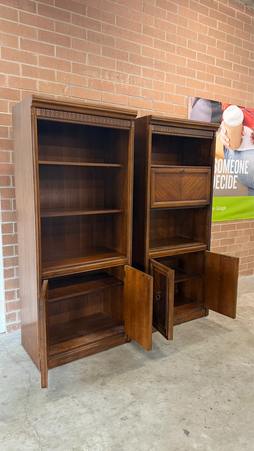 Wooden Bookcase Set - photo 3