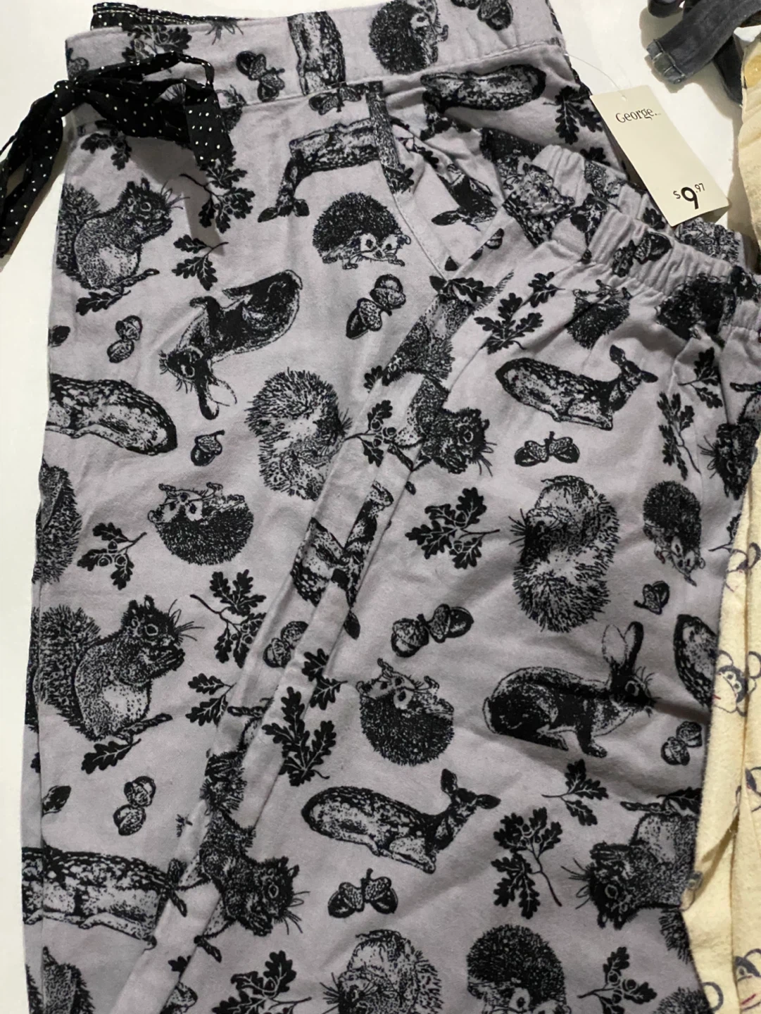 Assortment of Women’s Pyjama Bottoms - photo 2