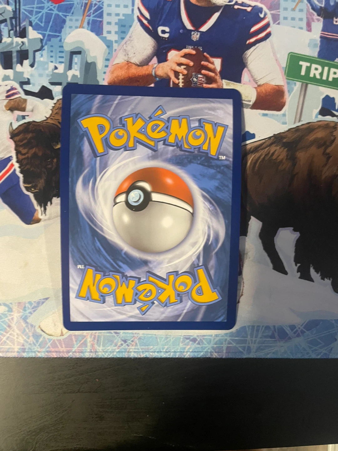 Pokémon Victini V-Force Card jumbo - photo 2