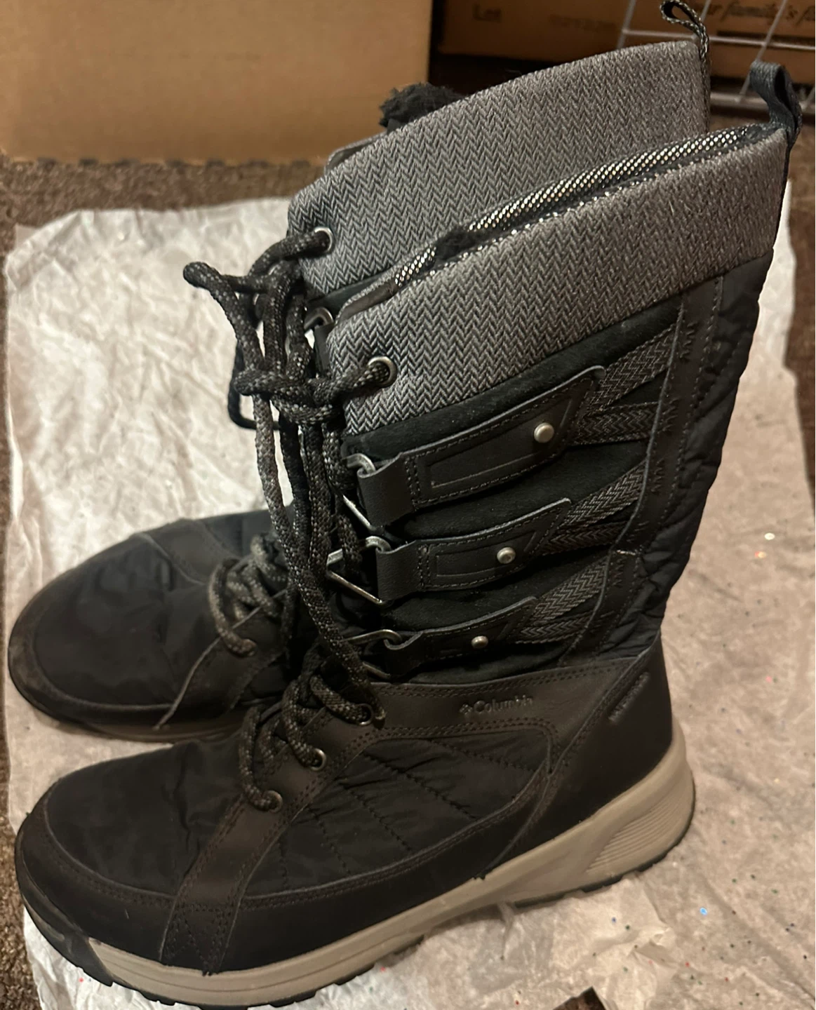 Columbia Women's Winter Boots size 9