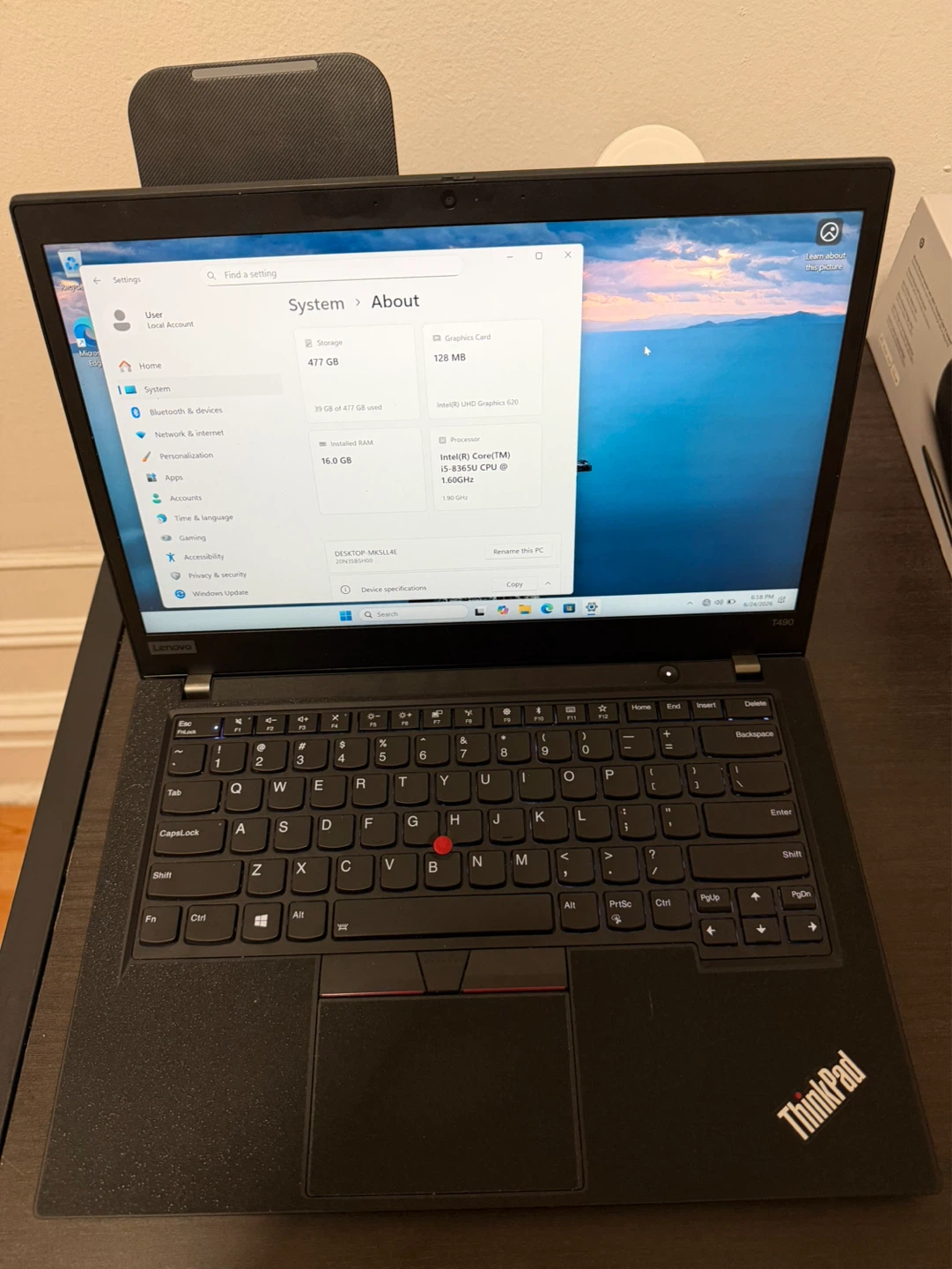 Lenovo ThinkPad T490 - LIKE NEW - photo 2