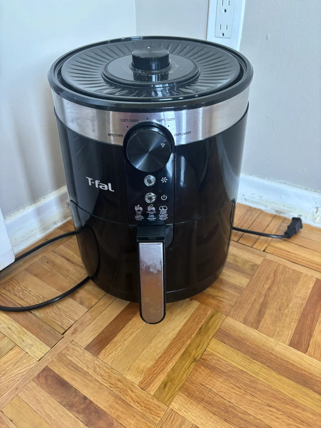 T-fal Air Fryer - photo 2