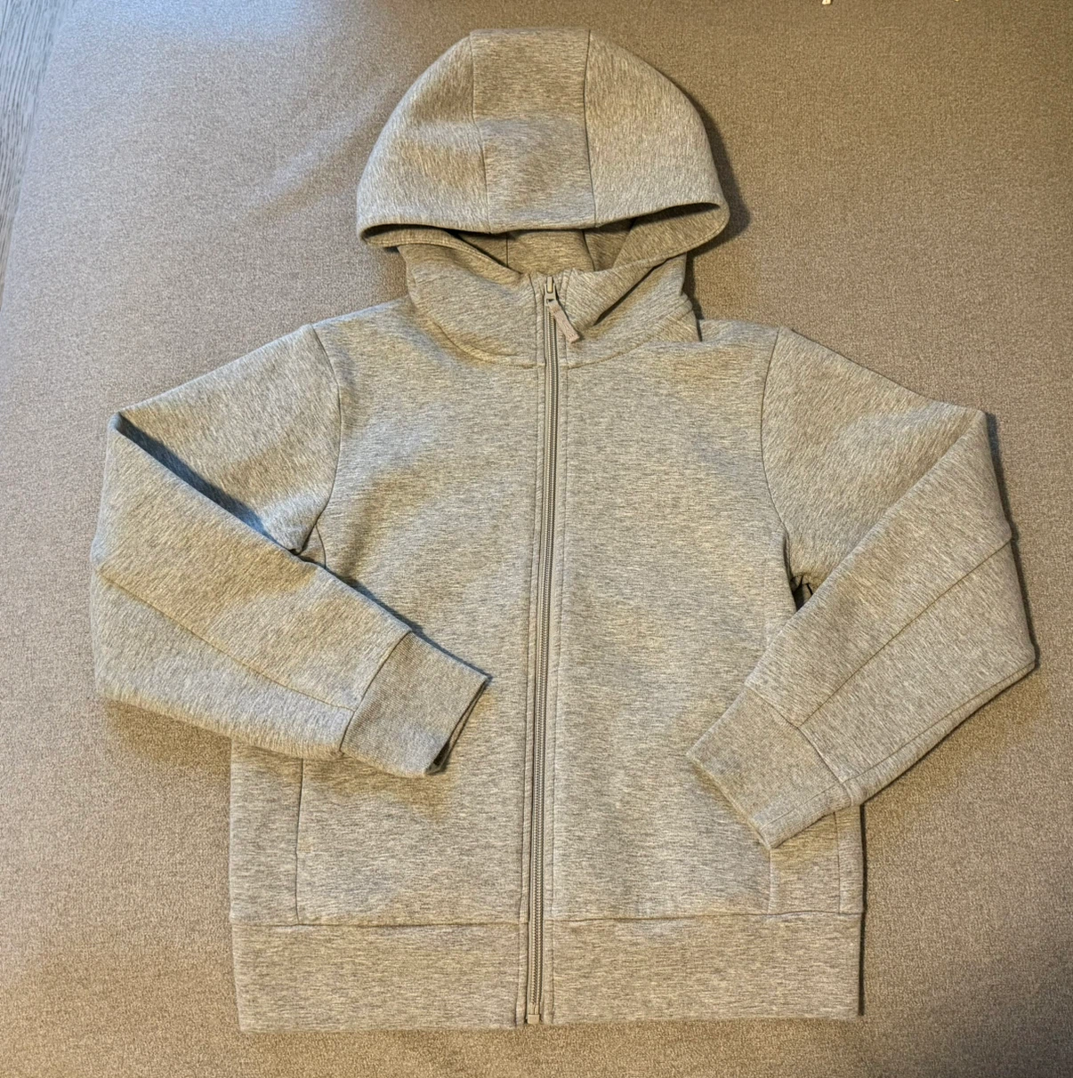 New Uniqlo Kids Full-Zip Hoodie, size 9-10
