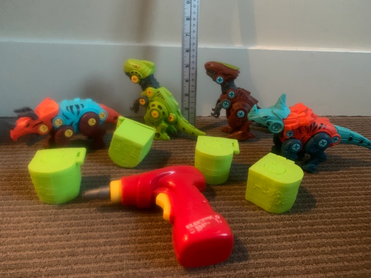LOYUEGIYO Take Apart Dinosaur Set with Simulation Electric Drill - photo 4
