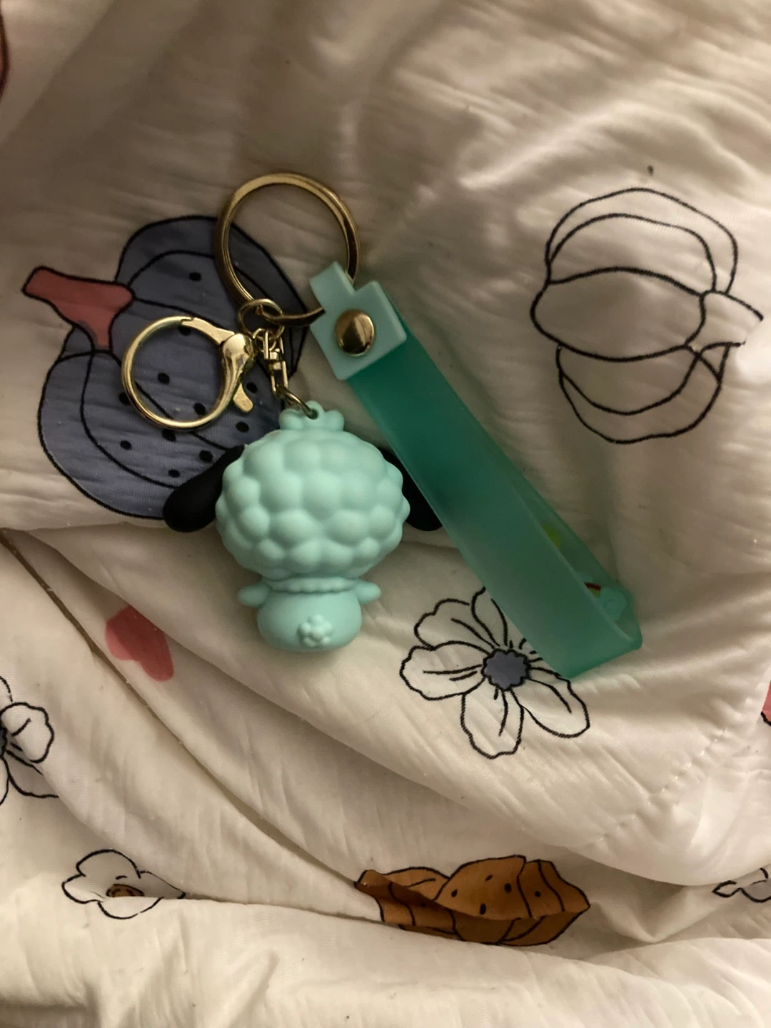 dhgate pochacco keychain - photo 2