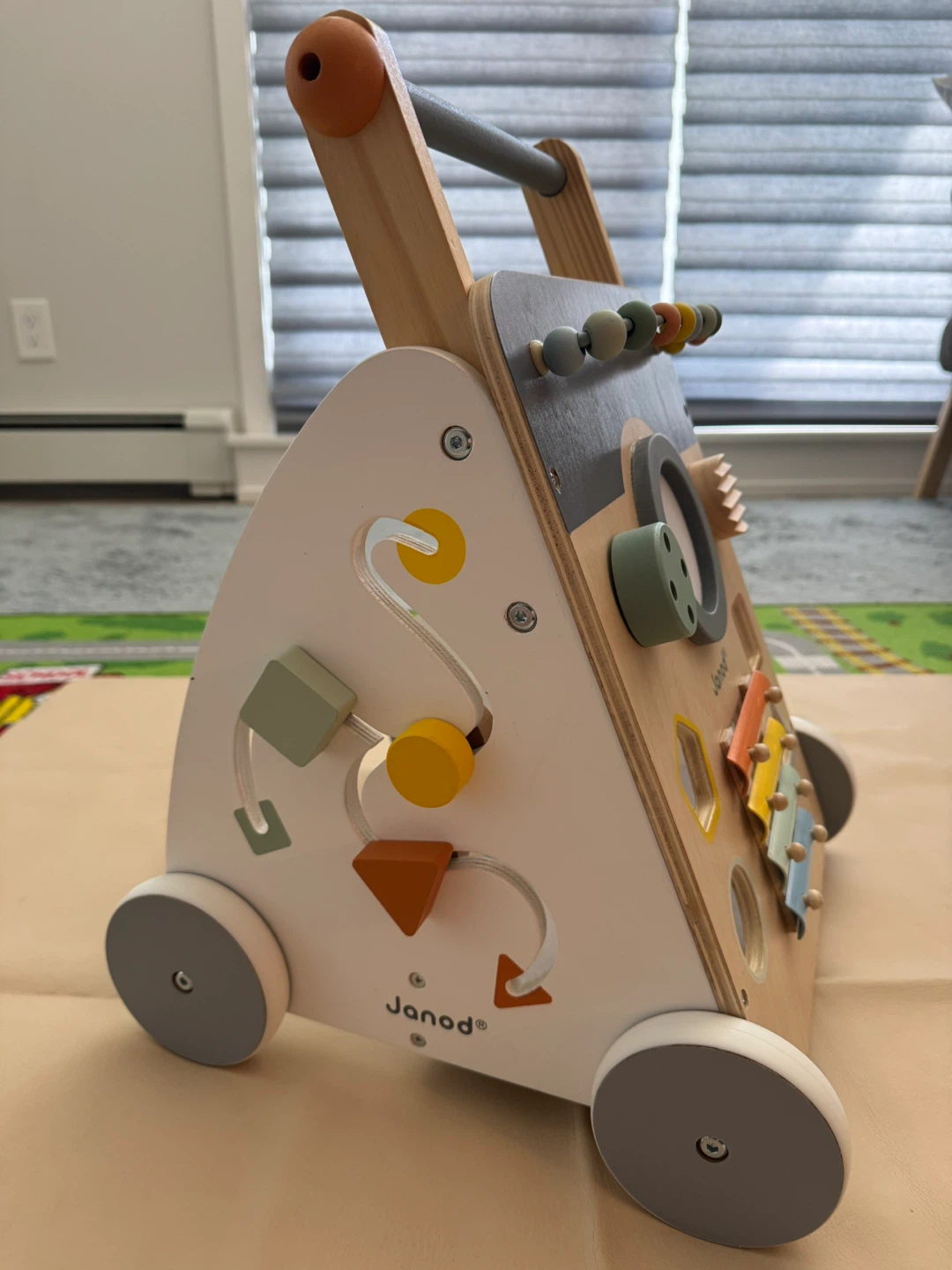 Janod Sweet Cocoon Multi-Activity Push Walker - photo 5