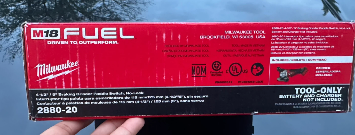 Milwaukee M18 FUEL 4-1/2" / 5" Grinder Paddle Switch, Tool-Only - photo 2