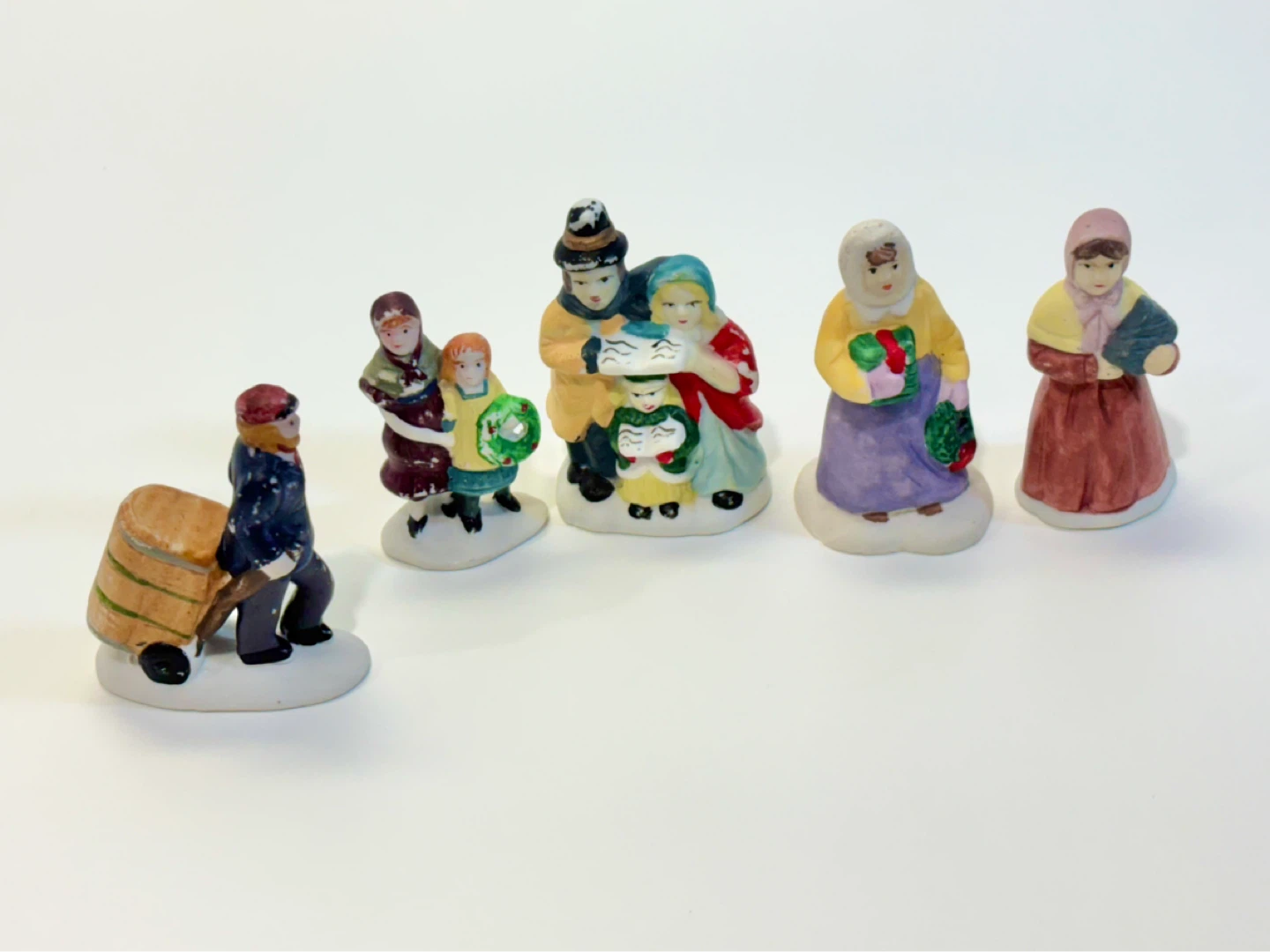 Lemax Christmas Village Figurines Set vintage