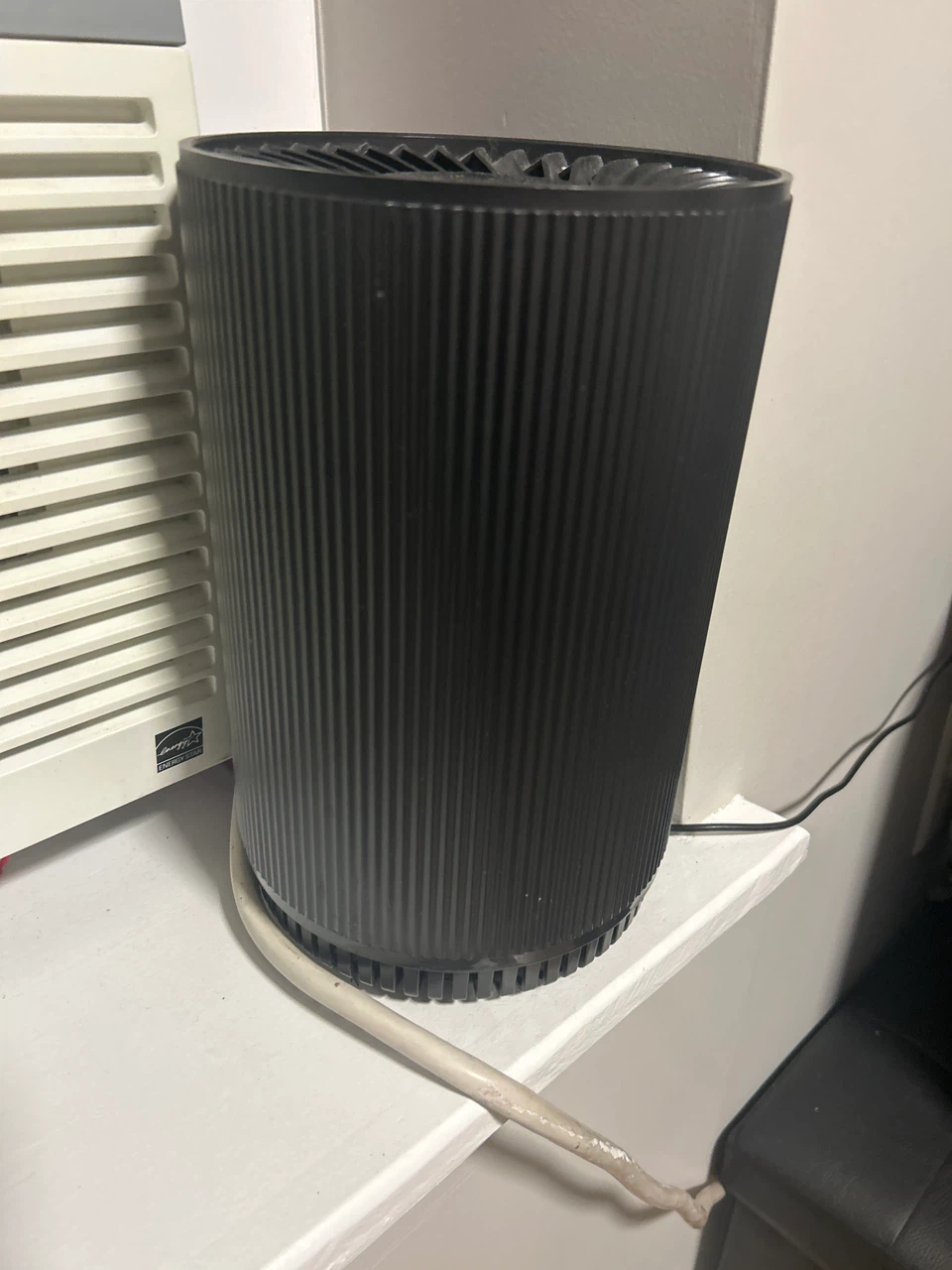 Black Portable Air Purifier