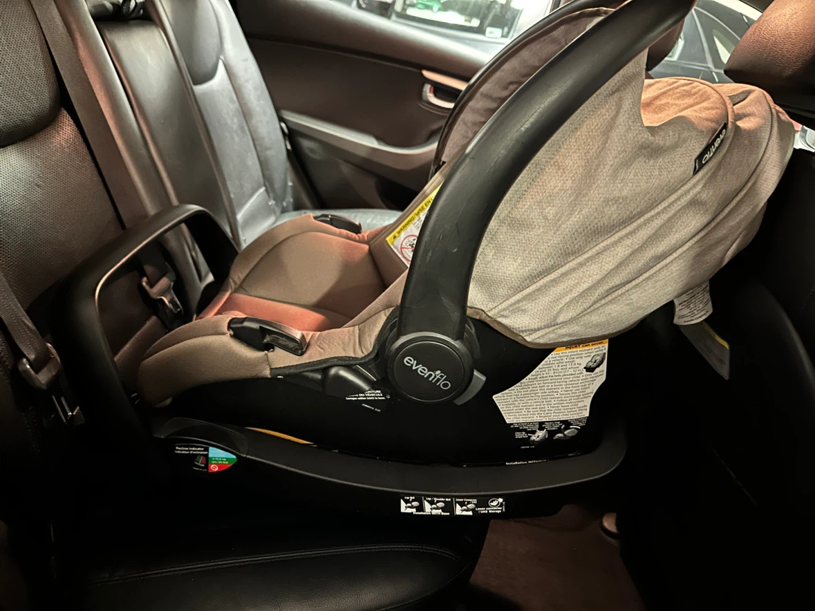 Evenflo Infant Car Seat - photo 3
