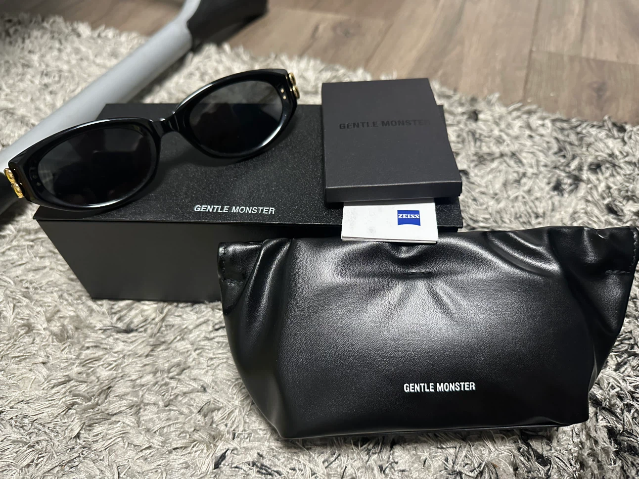 Gentle Monster Black Oval Sunglasses - photo 2