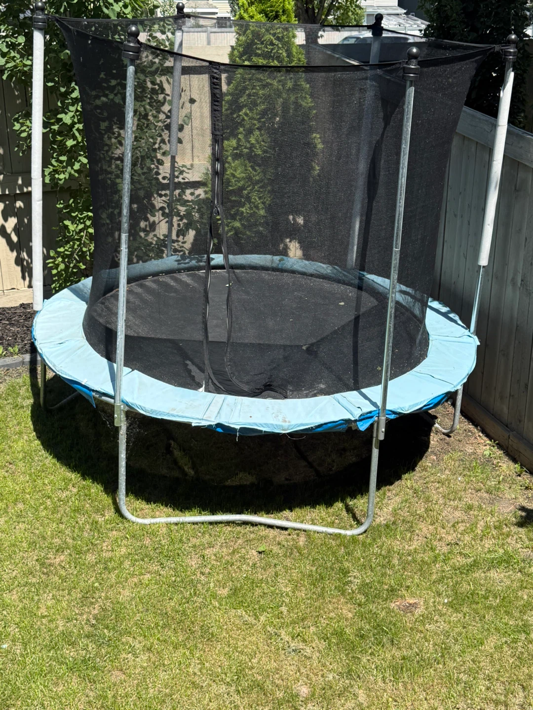Trampoline with Safety Net