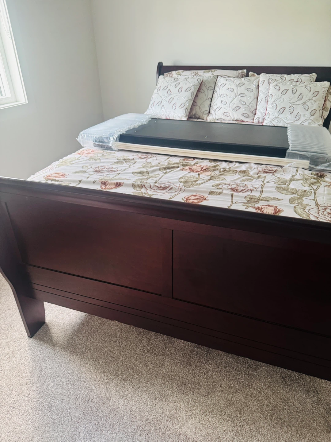 Queen bed fame+ box spring + mattress available - photo 3