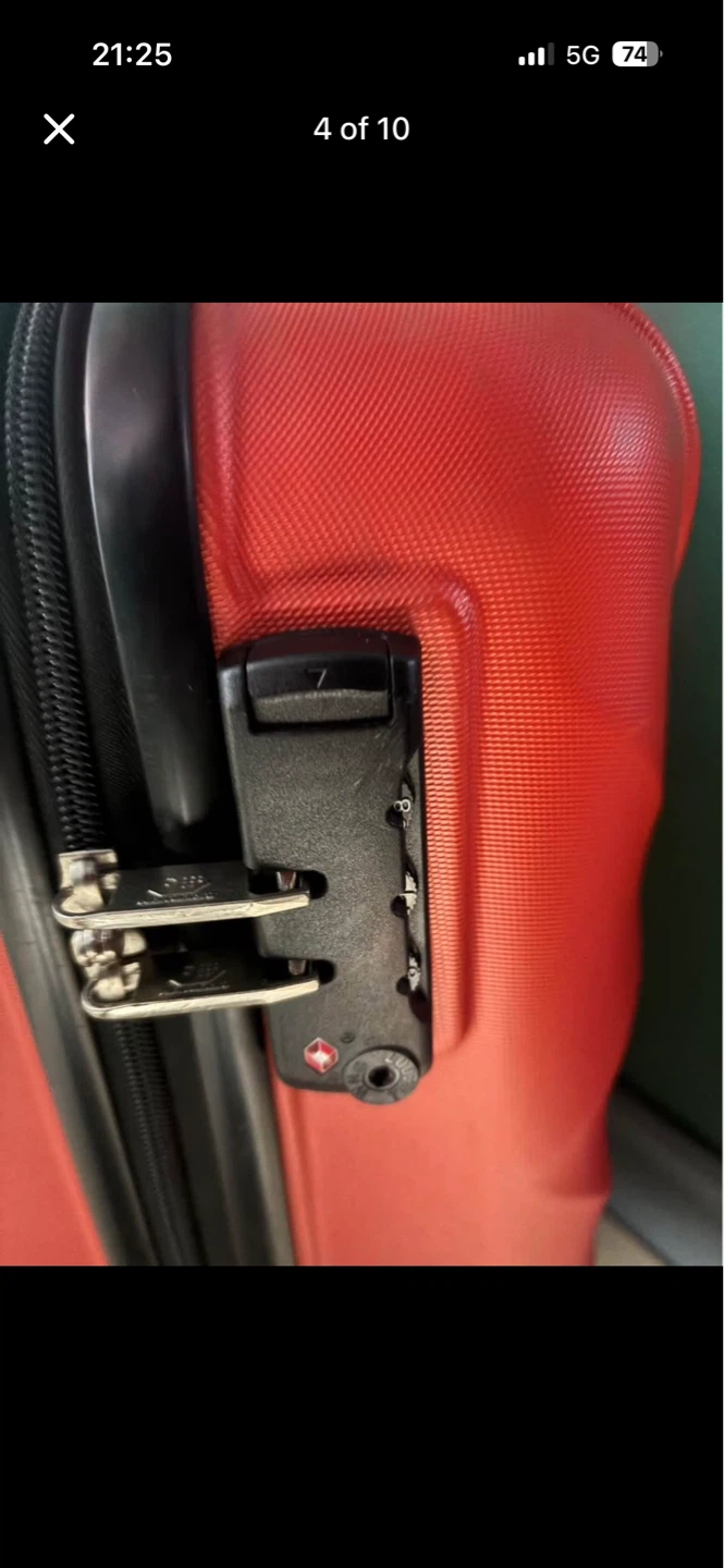 Red Samsonite Spinner Luggage - photo 4