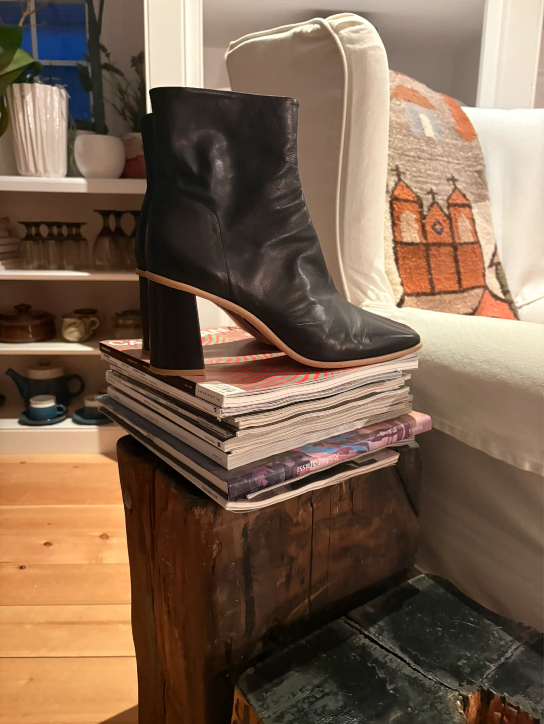 Free People size 41 Black Leather Ankle Boots - photo 2