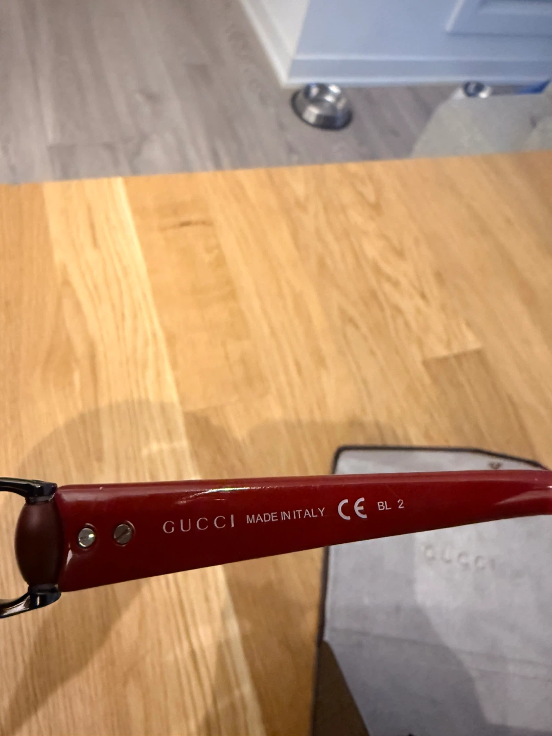Authentic Gucci GG3008/S Oversized Sunglasses with Original Case - photo 3
