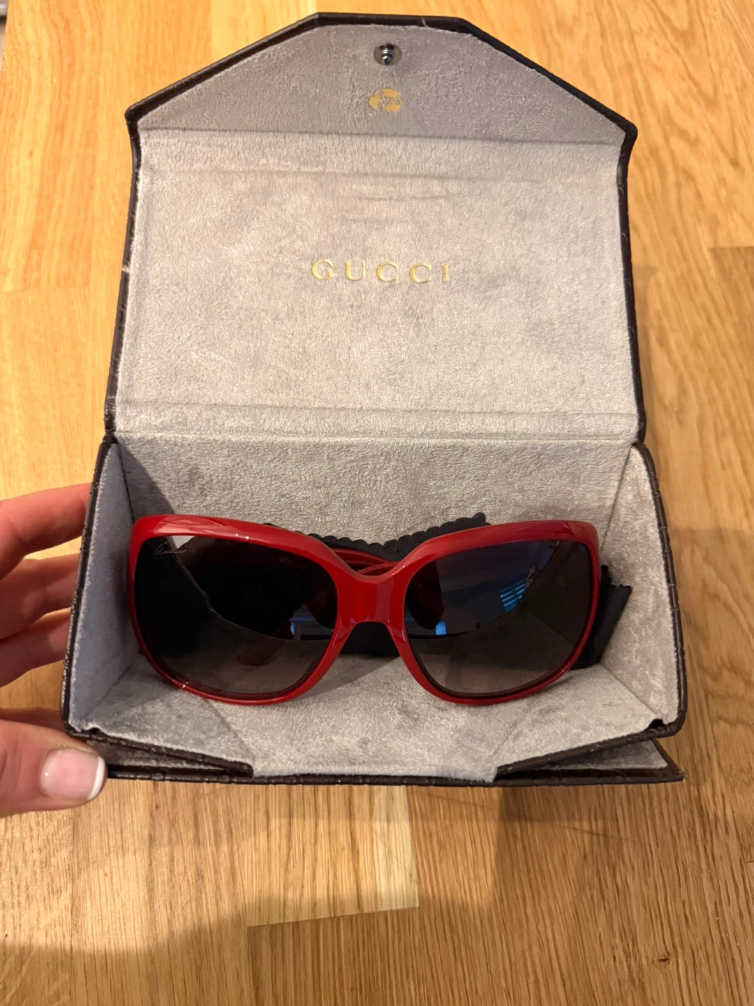 Authentic Gucci GG3008/S Oversized Sunglasses with Original Case - photo 5