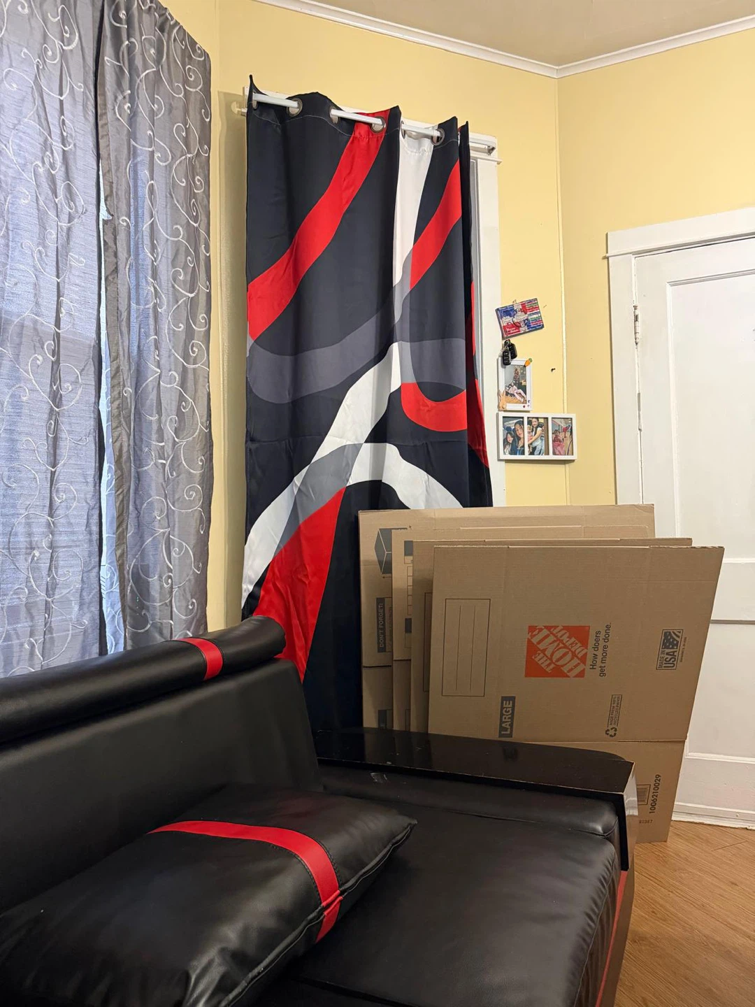 Black and Red Sectional Sofa - photo 5