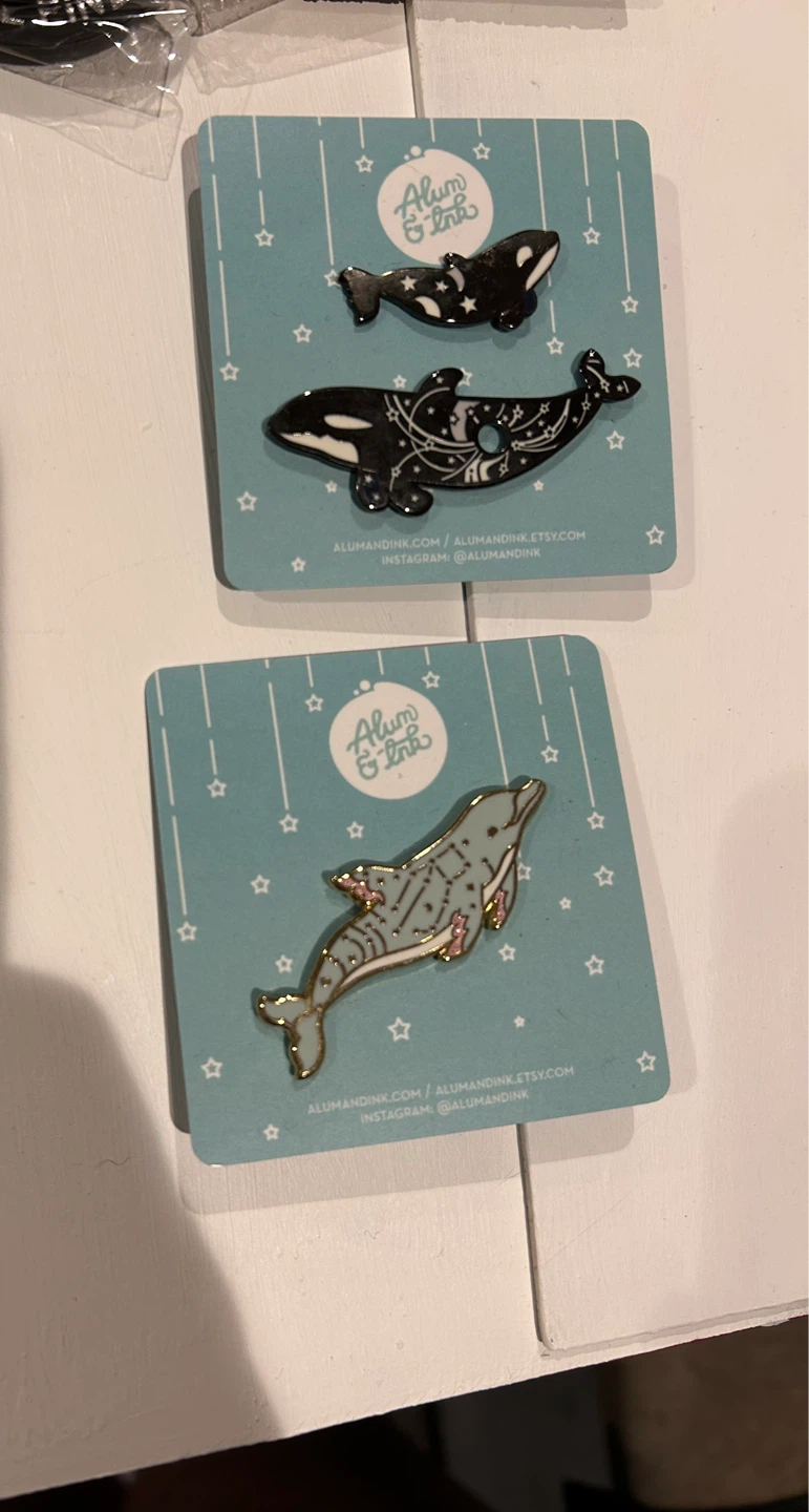 Orca and Dolphin Enamel Pins - photo 2