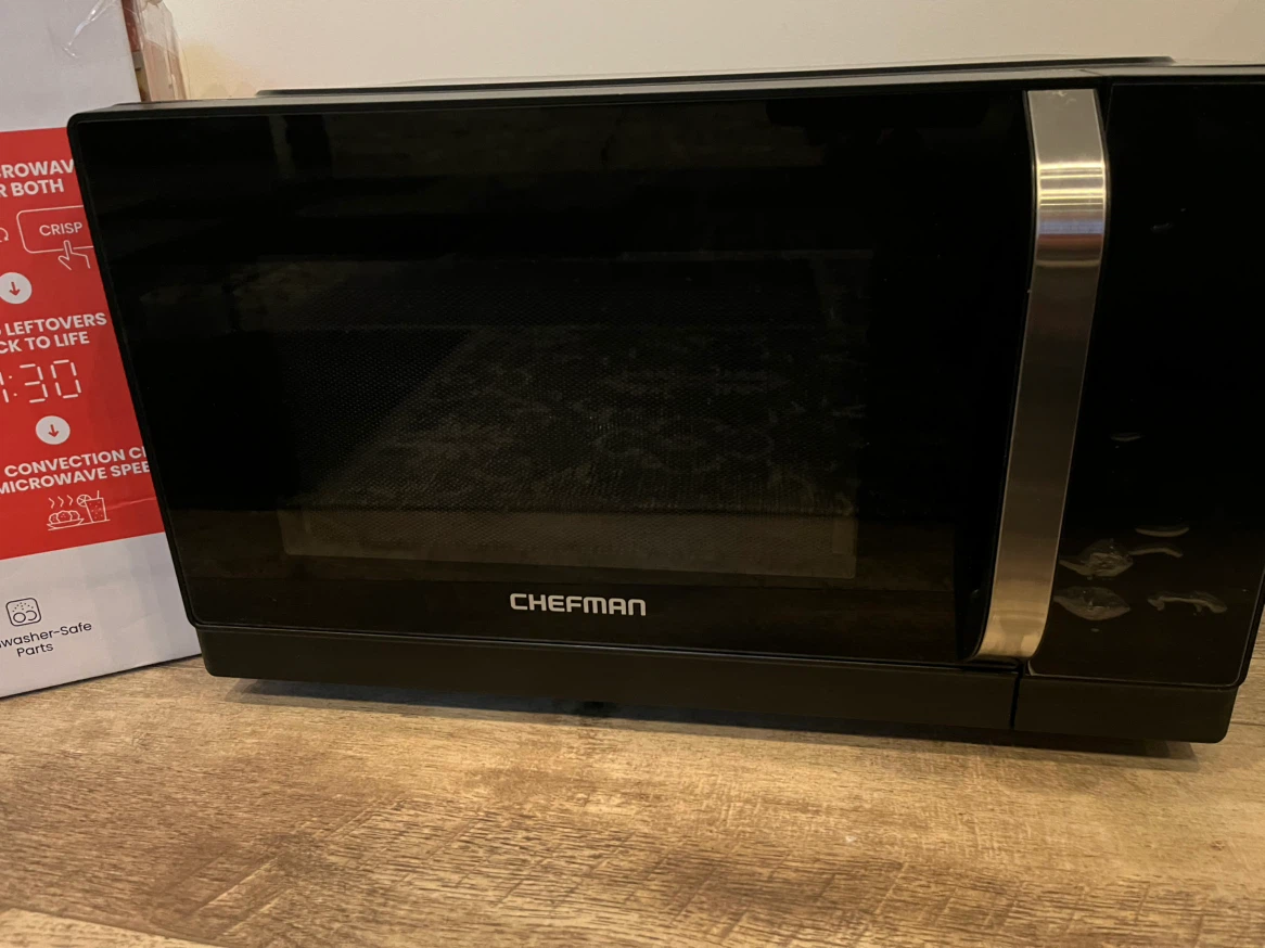 Chefman MicroCrisp Microwave and Convection Oven - photo 3