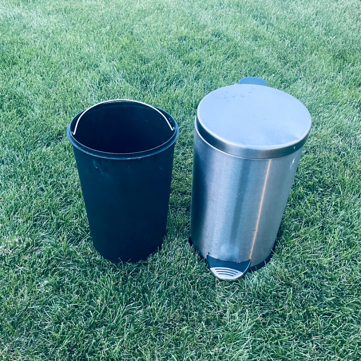 Stainless Steel Step Trash Can - photo 4