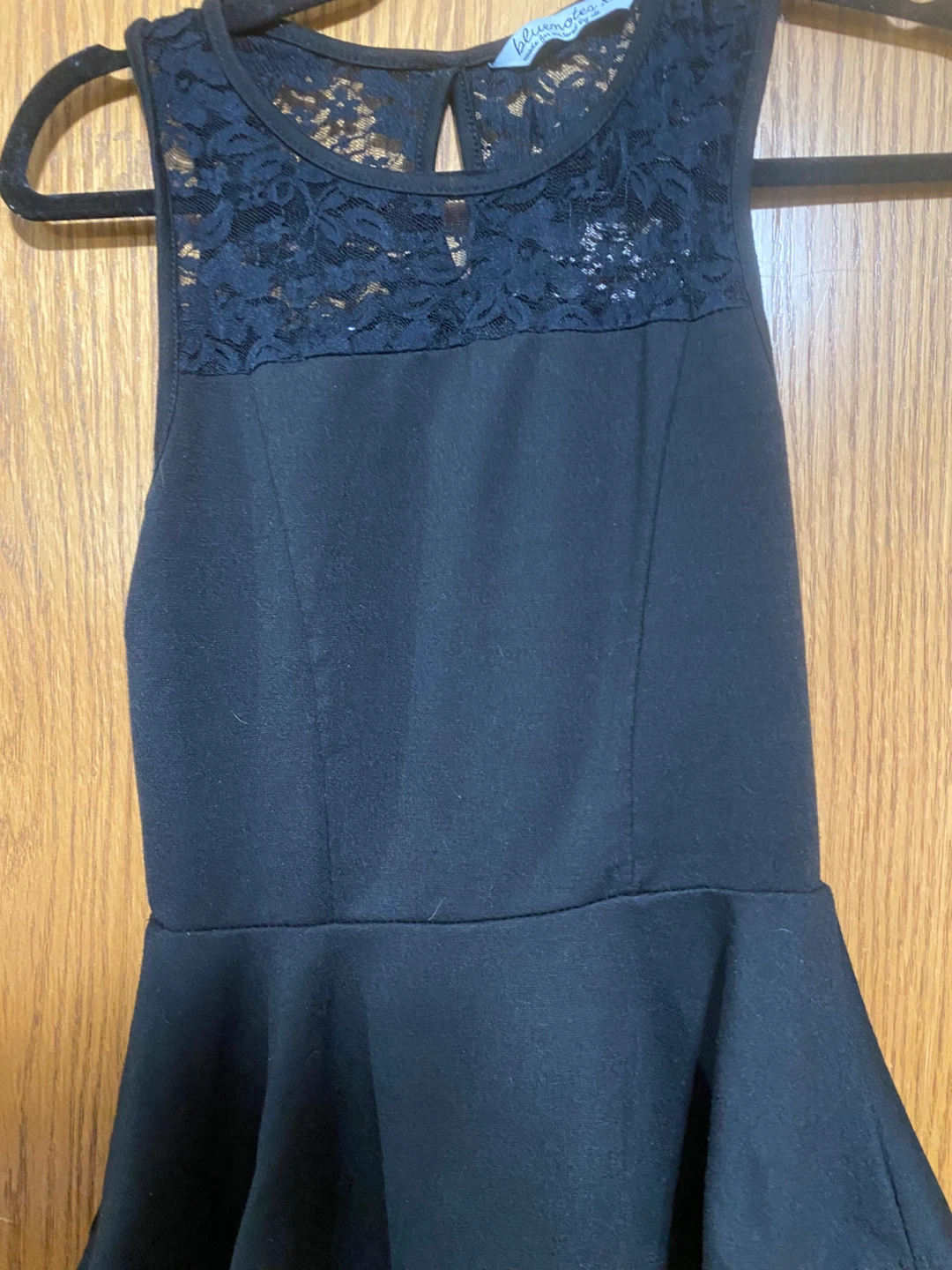 Black Lace Peplum Top - photo 2