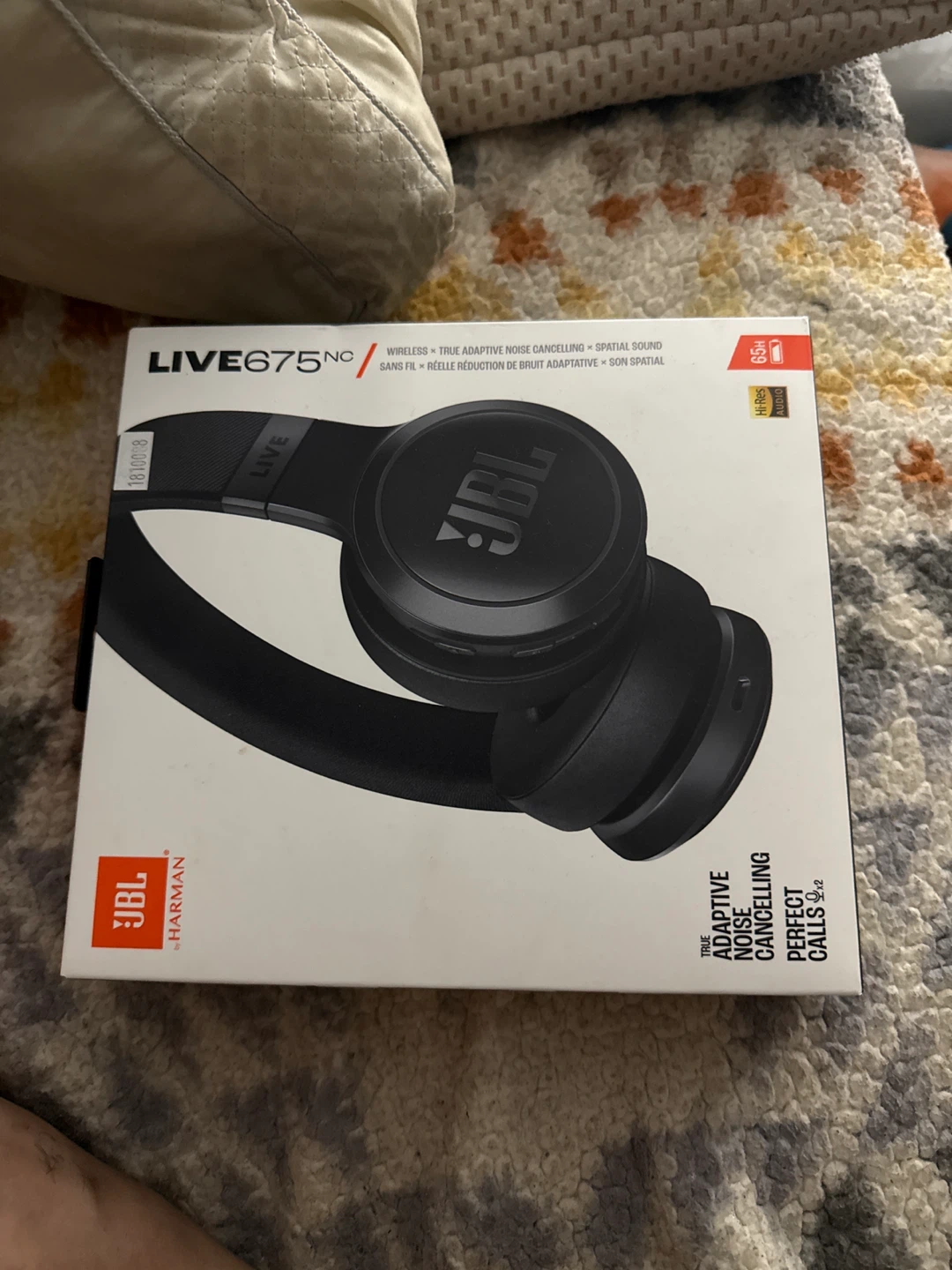 JBL LIVE 675NC Wireless Headphones