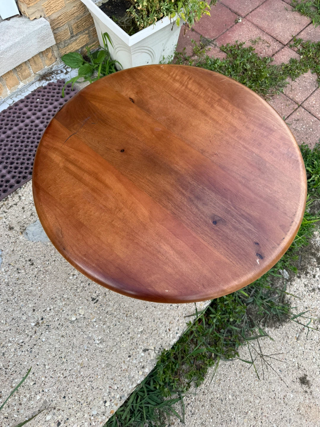 Round Wood Top Side Table - photo 5