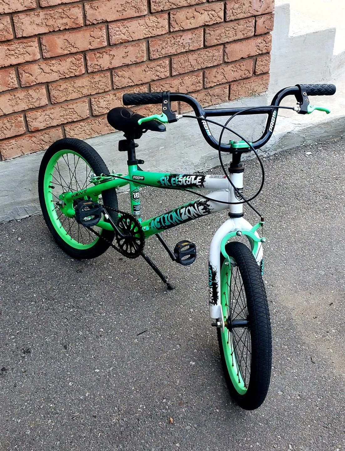 Action Zone Freestyle Bike