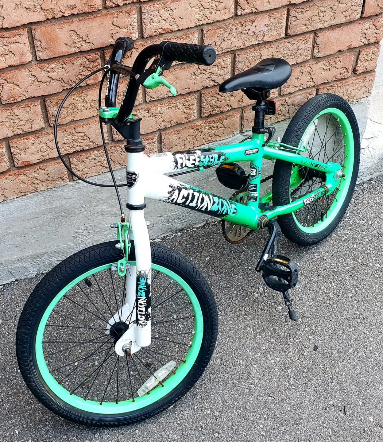 Action Zone Freestyle Bike - photo 2