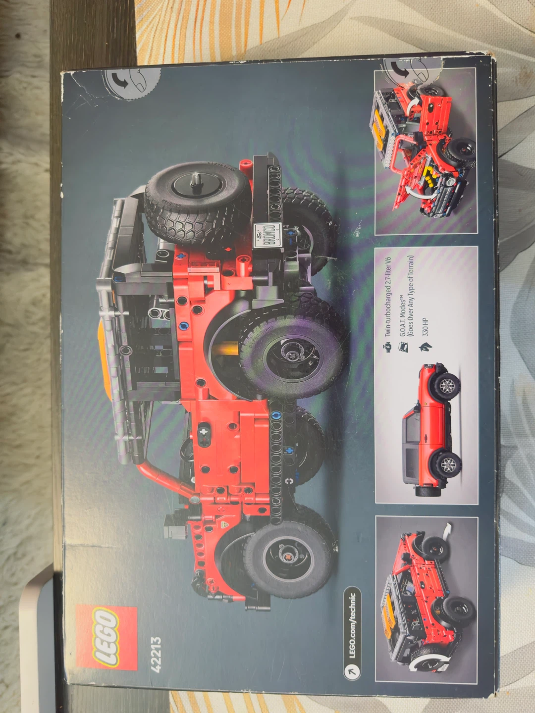 LEGO Technic Ford Bronco SUV (42213) – Brand New & Sealed - photo 2