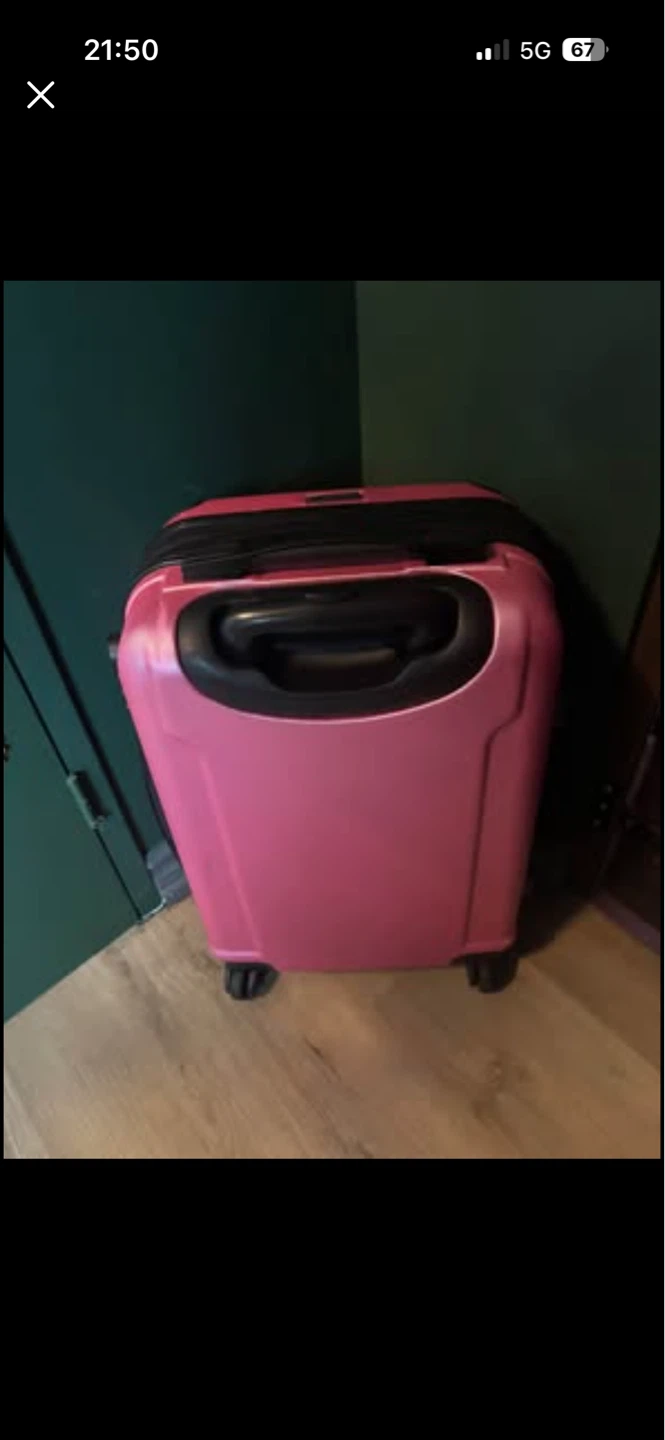 Pink Hardside Spinner Luggage - photo 4