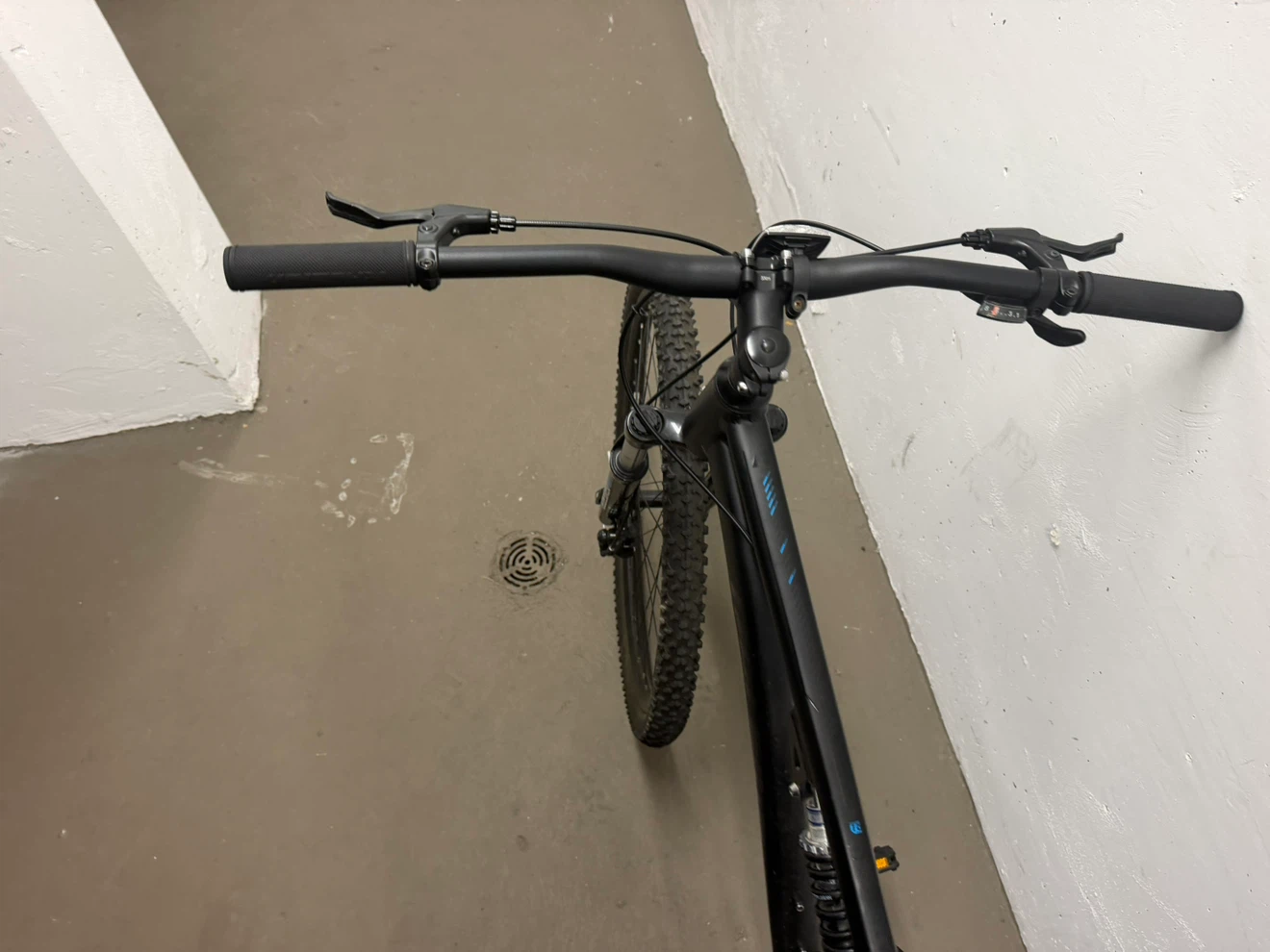 Raleigh Full Suspension Mountain Bike - photo 5