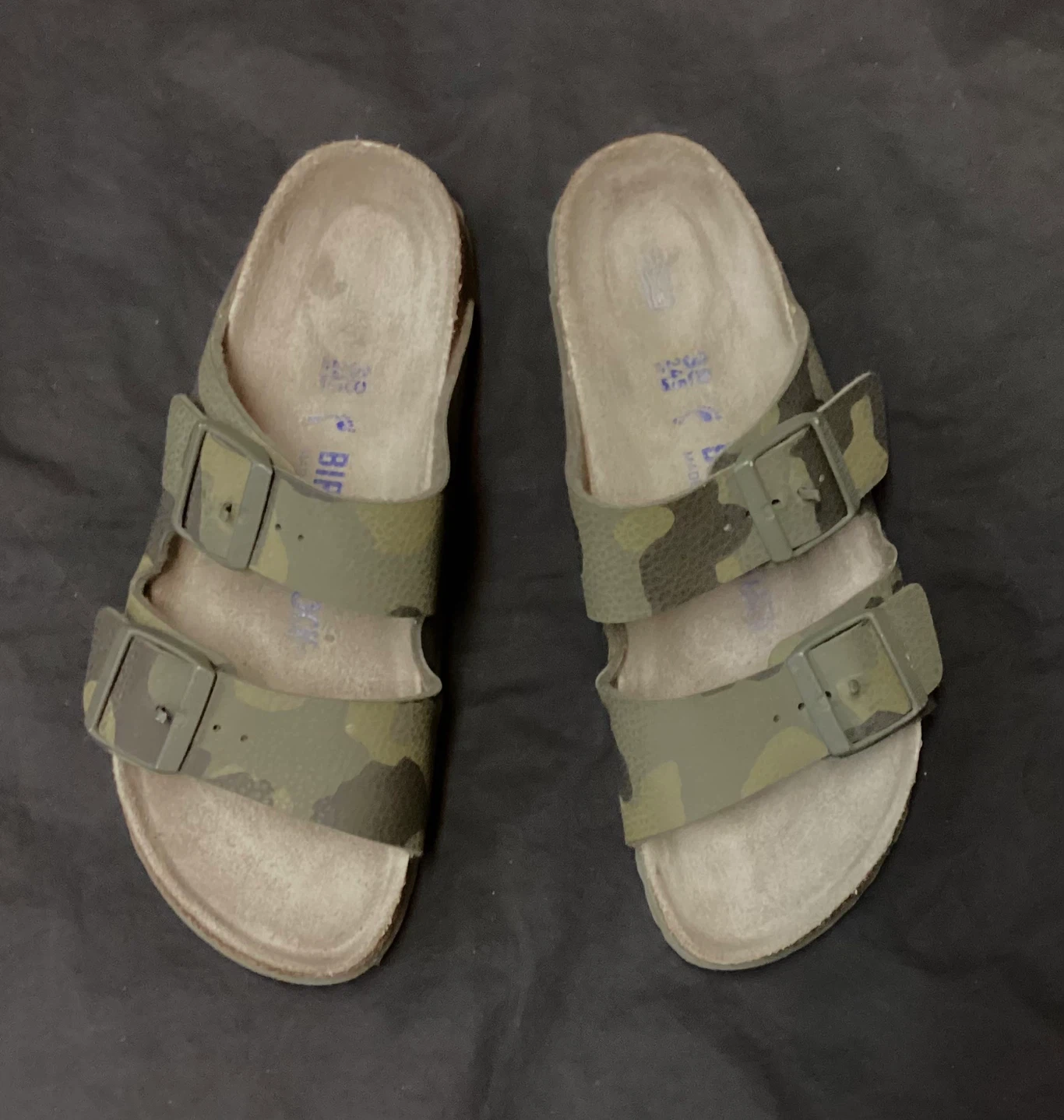 Birkenstock camo sandals Arizona women’s 7 EU 38