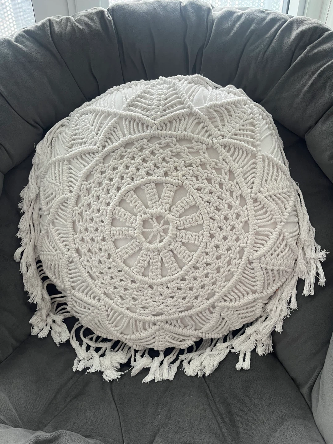 White Macrame Round Throw Pillow